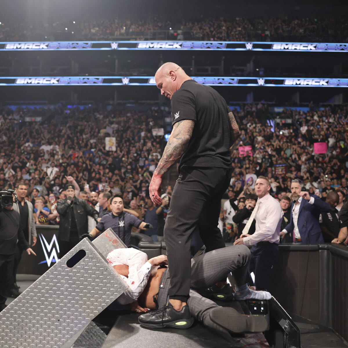 EliteRockerz 𝕏 tweet media