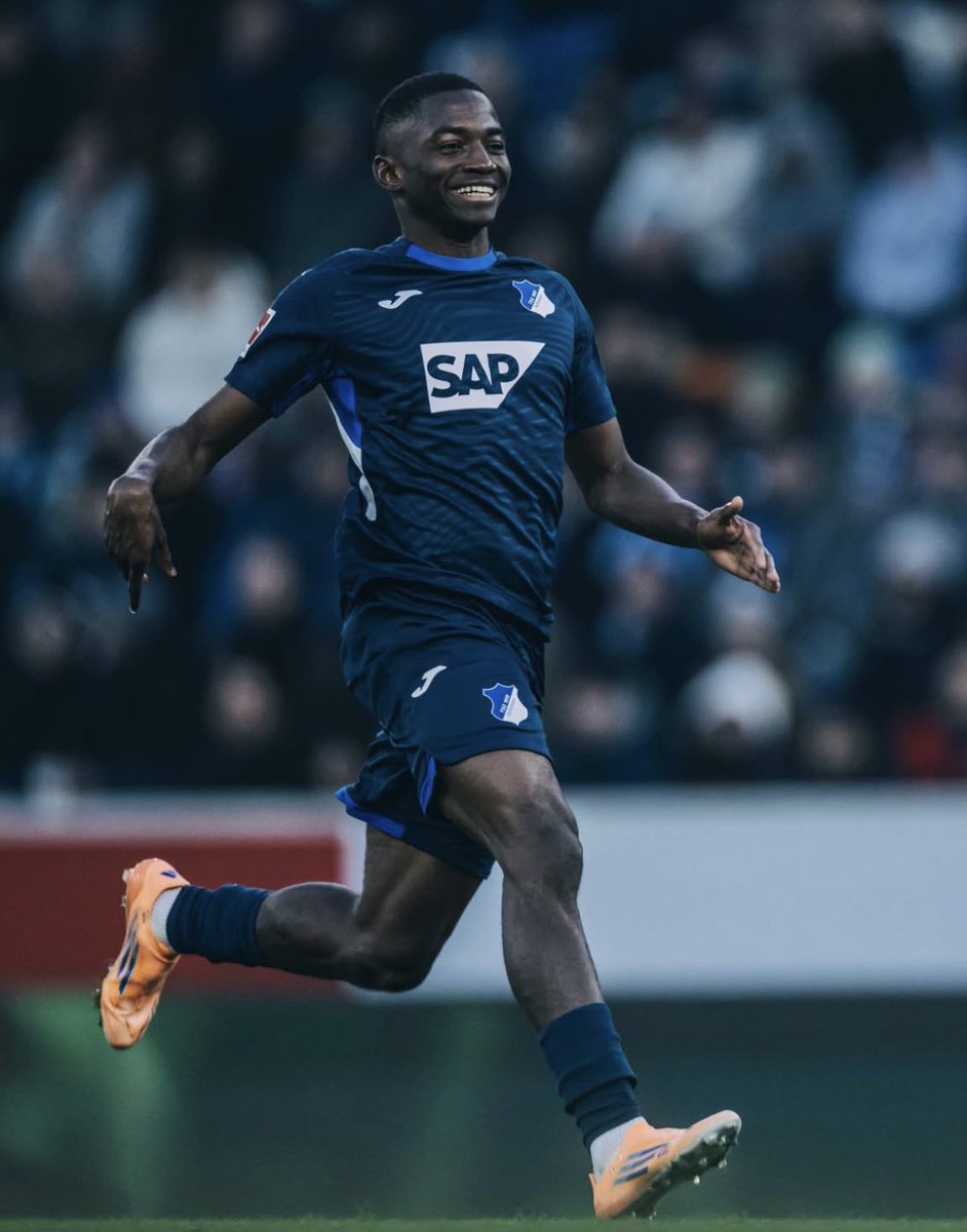 Selephanto's tweet image. Bazoumana Touré auteur de sa 7ème passe décisive de la saison en Bundesliga ! 🇨🇮🎯