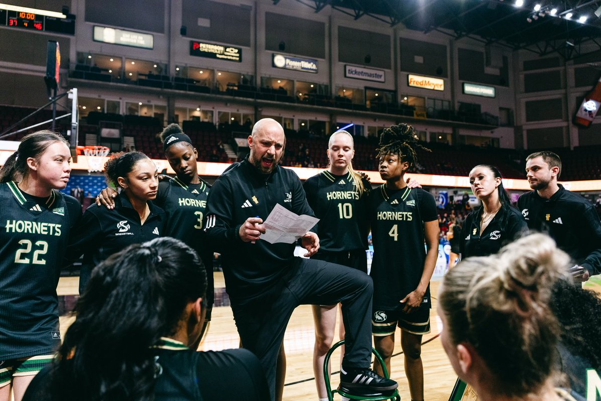 Aaron Kallhoff tweet media