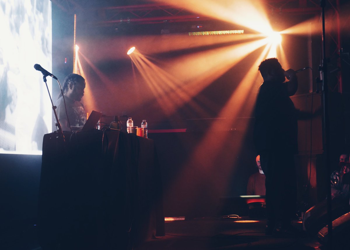 Roni Sighs tweet media