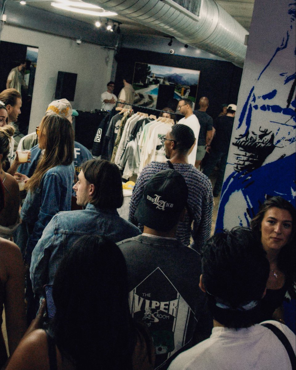 Represent Clo tweet media