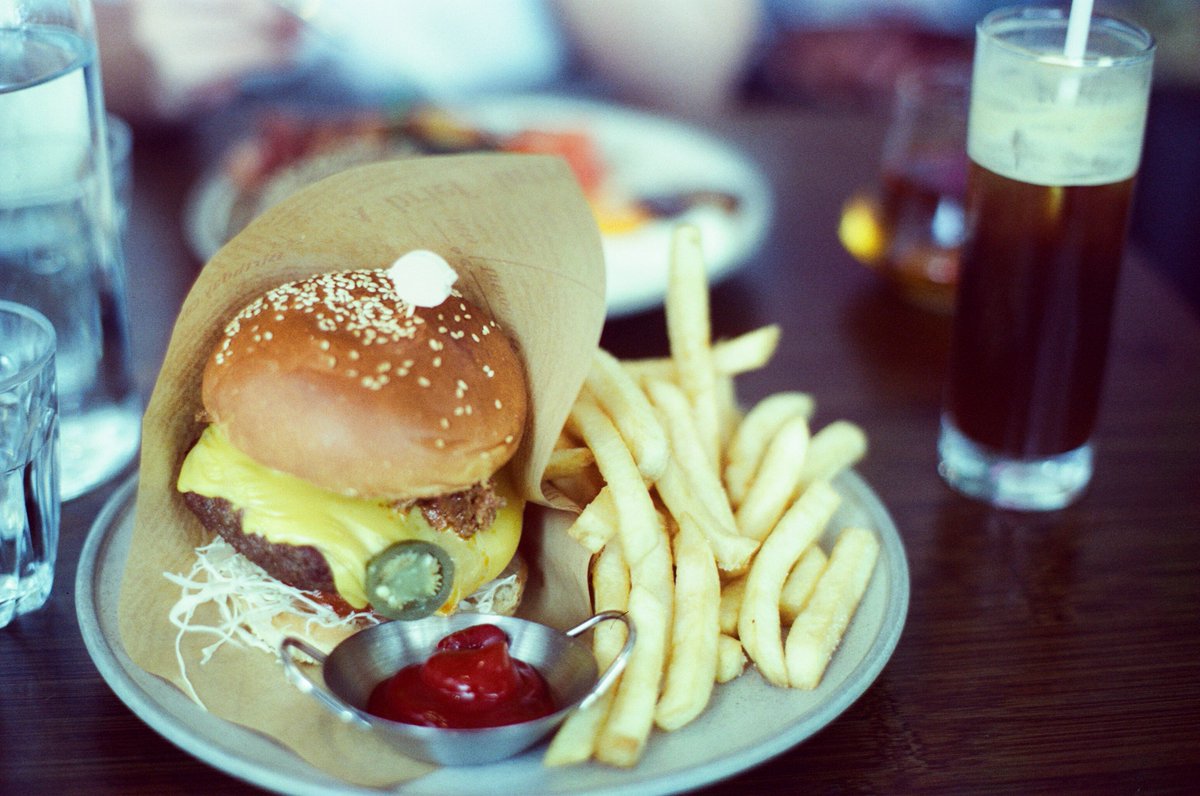 喵倫MeowRon tweet media