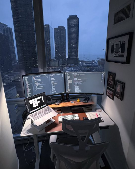 VibeDesk tweet media