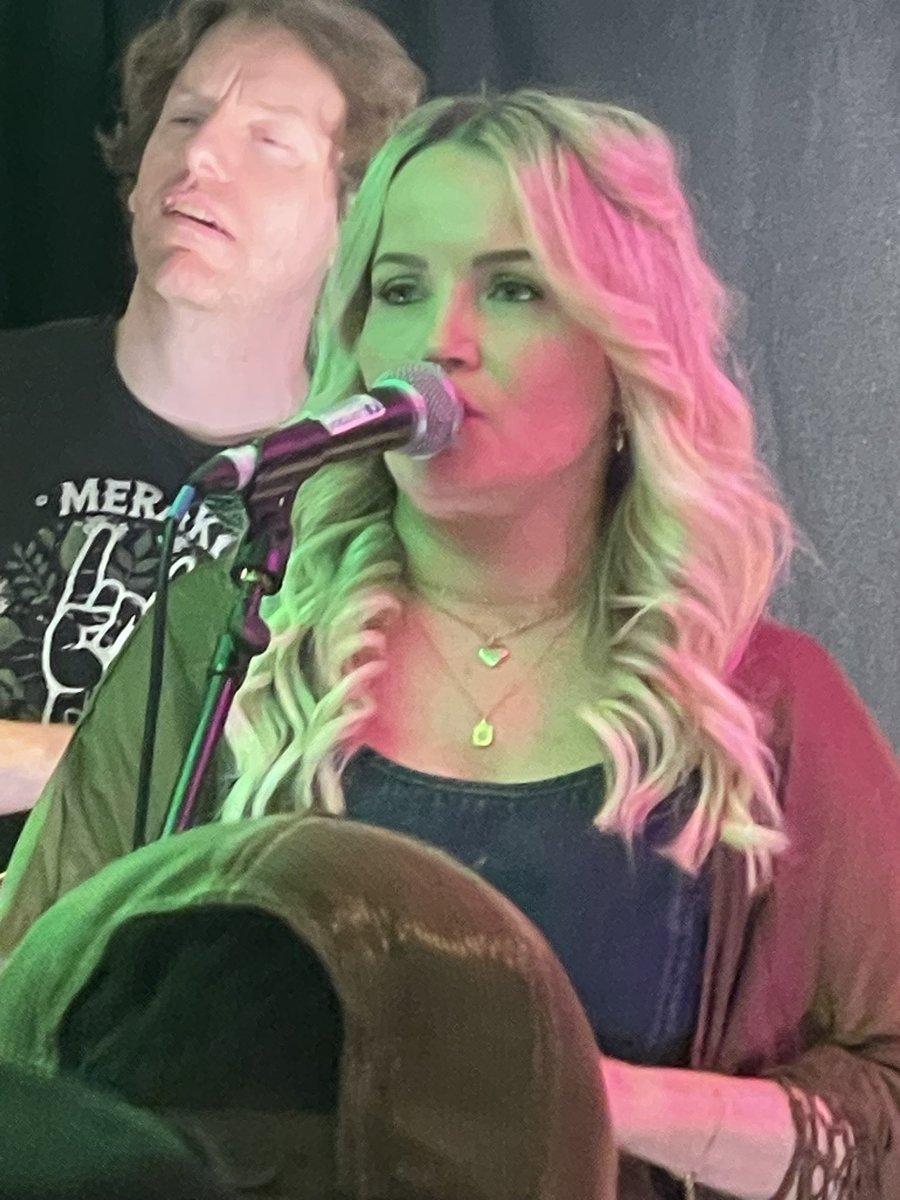 Michael Evans tweet media