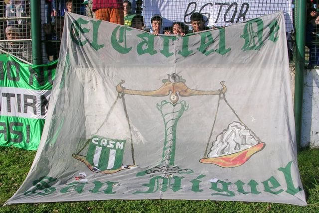 Basta de esa moda pedorra de banderas de hoy . Volvamos a las bases (?)