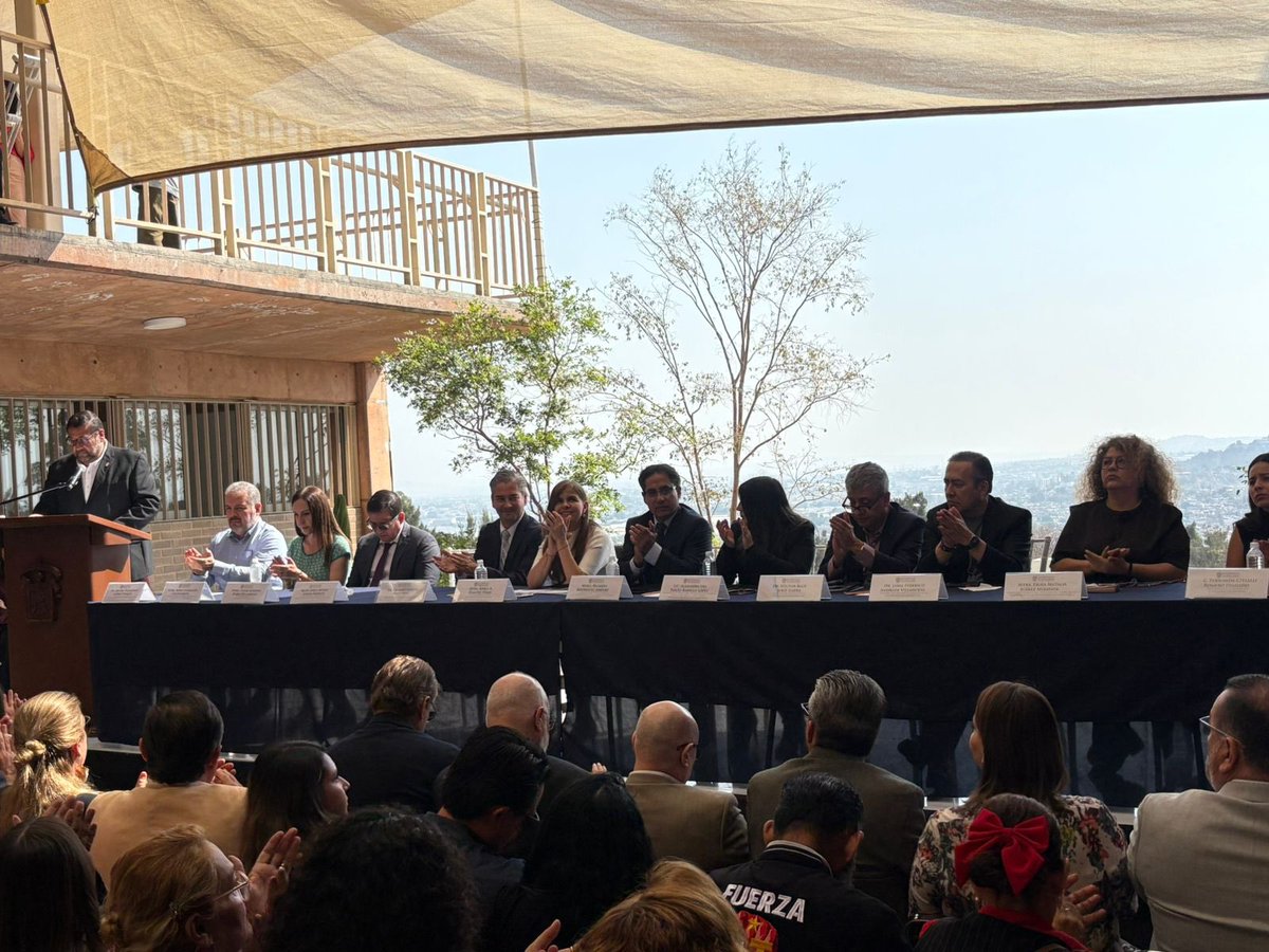 Ricardo Rodríguez tweet media