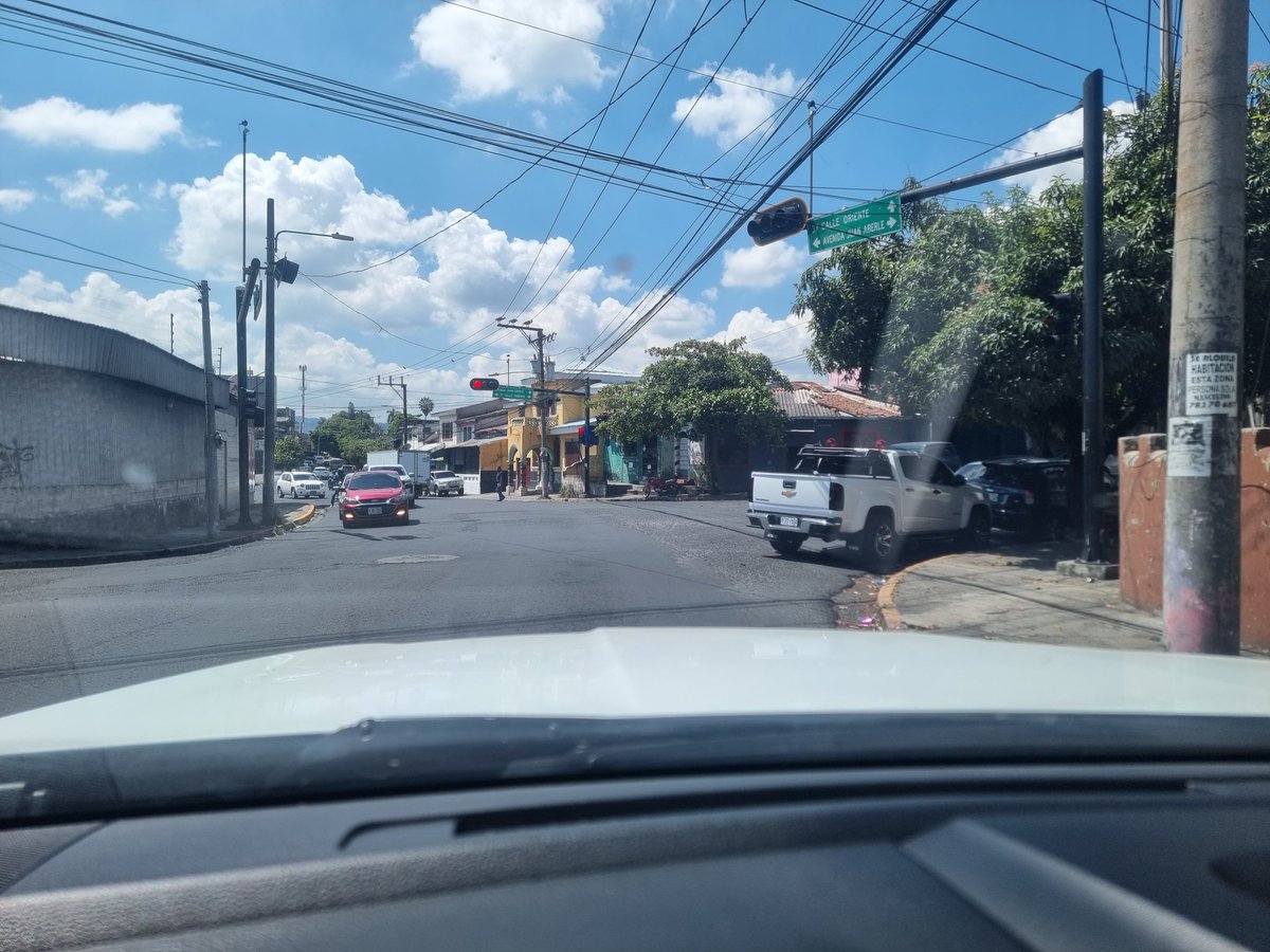 zantiago tweet media