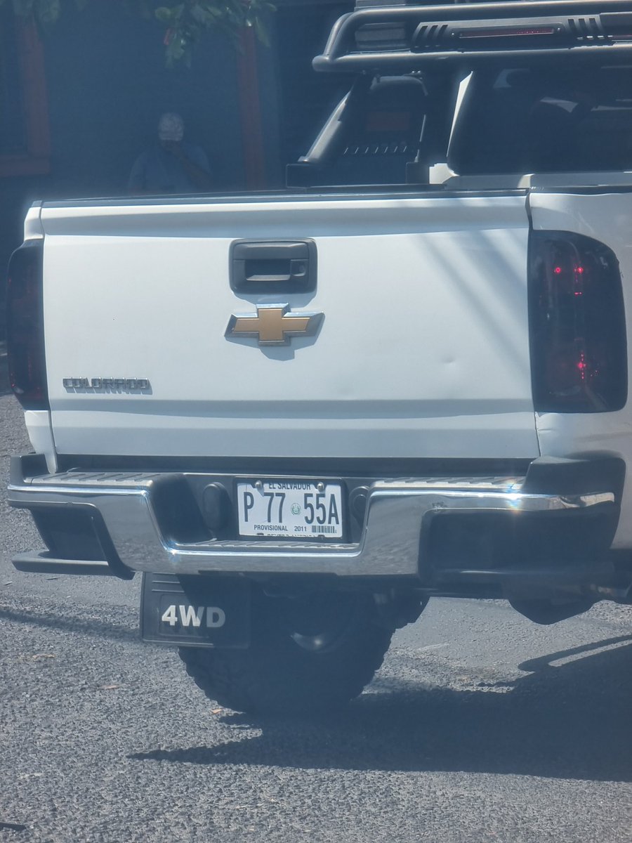 zantiago tweet media