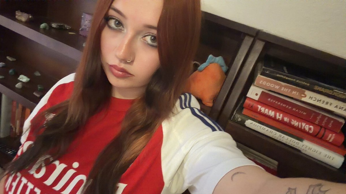 returnmyhead's tweet photo. Did black tips for my hair <3 https://t.co/5phoaXOsVw