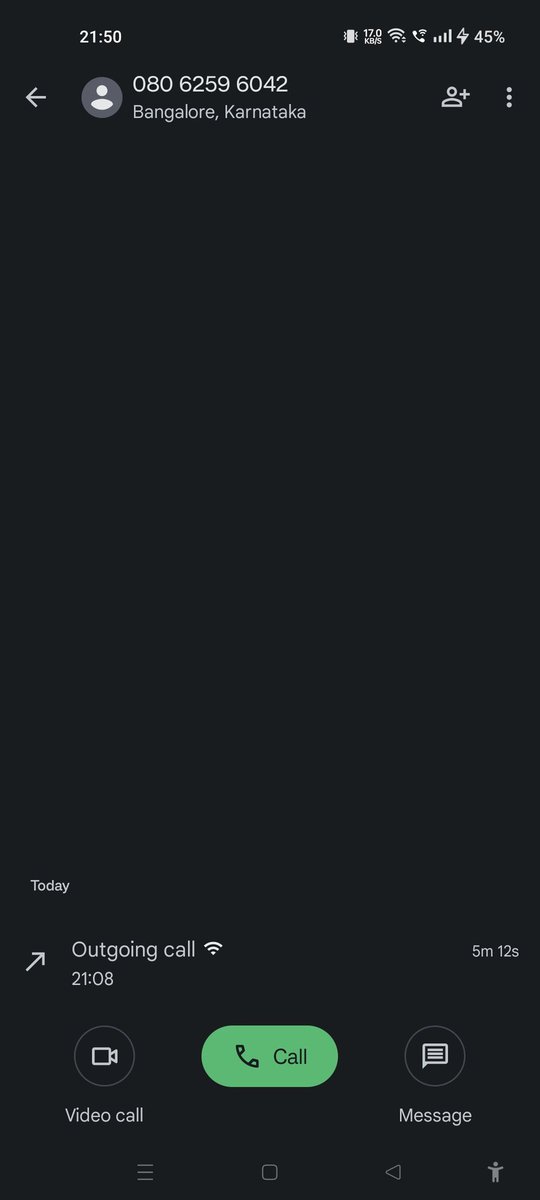 TooHarsshh's tweet photo. PATHETIC INCOMPETENCY by @Swiggy. I placed an order tonight, I never received the order. Upon calling the delivery guy, I found that he delivered the order to someone else and later he cut my call. None of the customer executives are responding.

Order ID: 232469091847930 https://t.co/v3YfmD0ClN