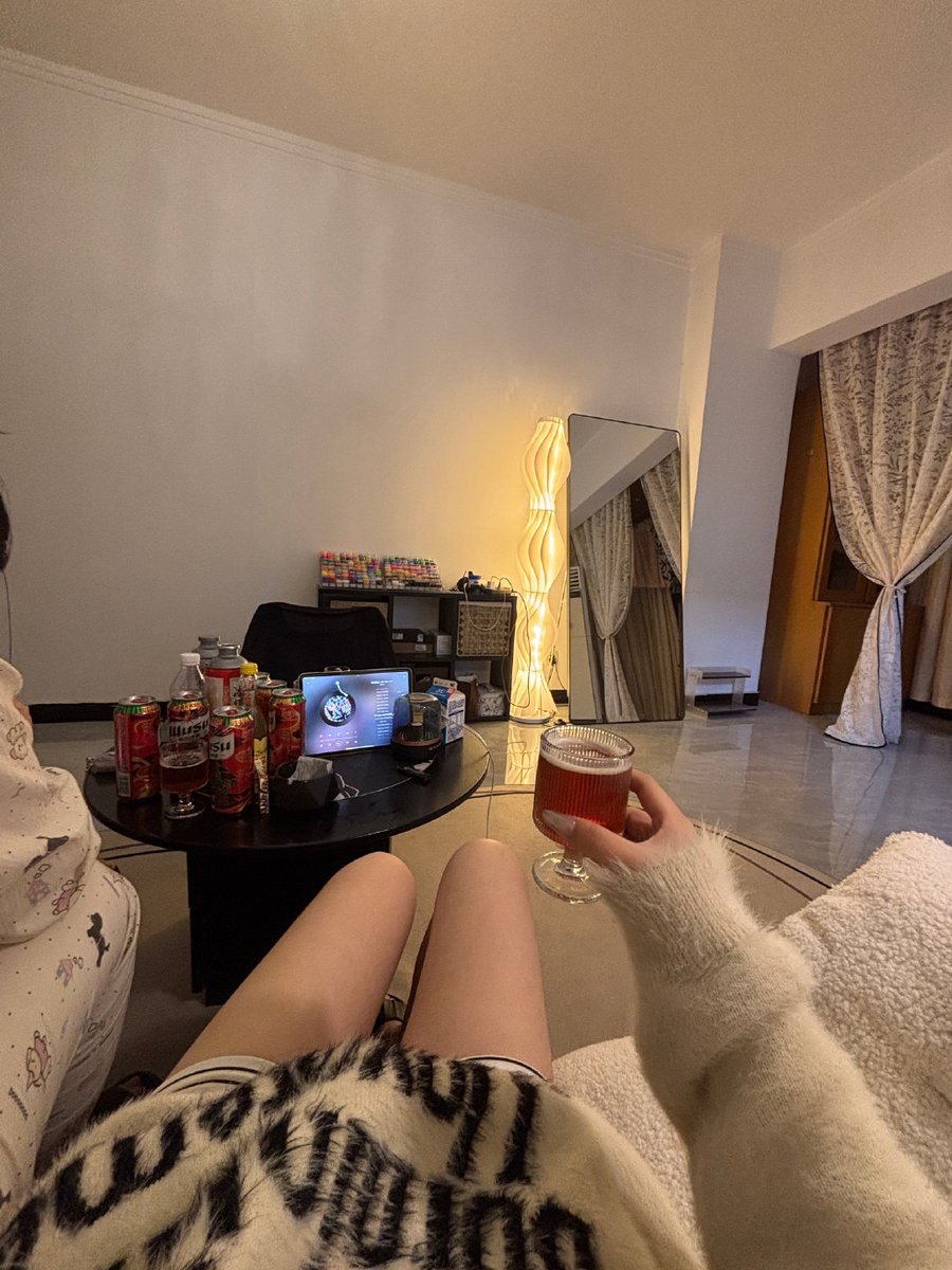 上海素质情侣Ccc.（不定期删帖） tweet media