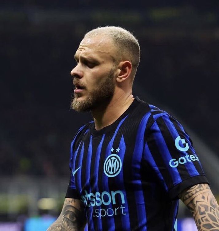 جنون الكالتشيو tweet media