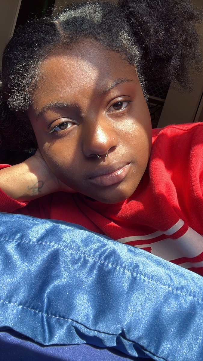 MasterCalypso's tweet photo. I'm so ethereal omg. I just think people shouldn't see my face for free lol. 
#findom #findomx #womensempowermentmonth https://t.co/bYpdrqiQqO