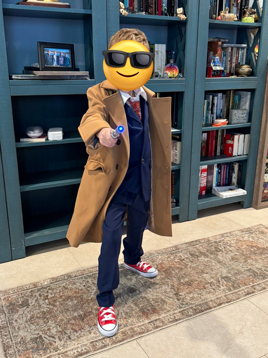 Lady Demosthenes tweet media