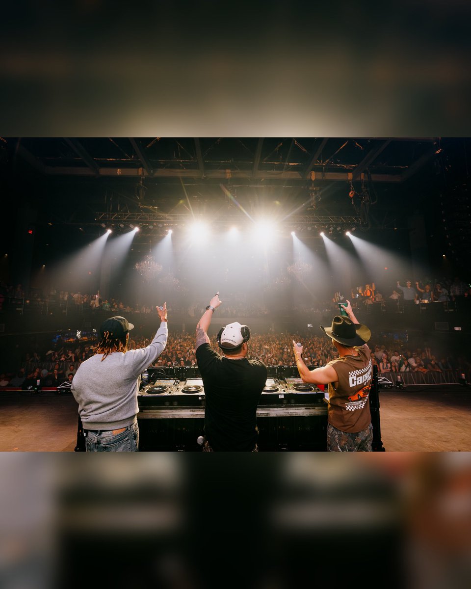 Dustin Lynch tweet media