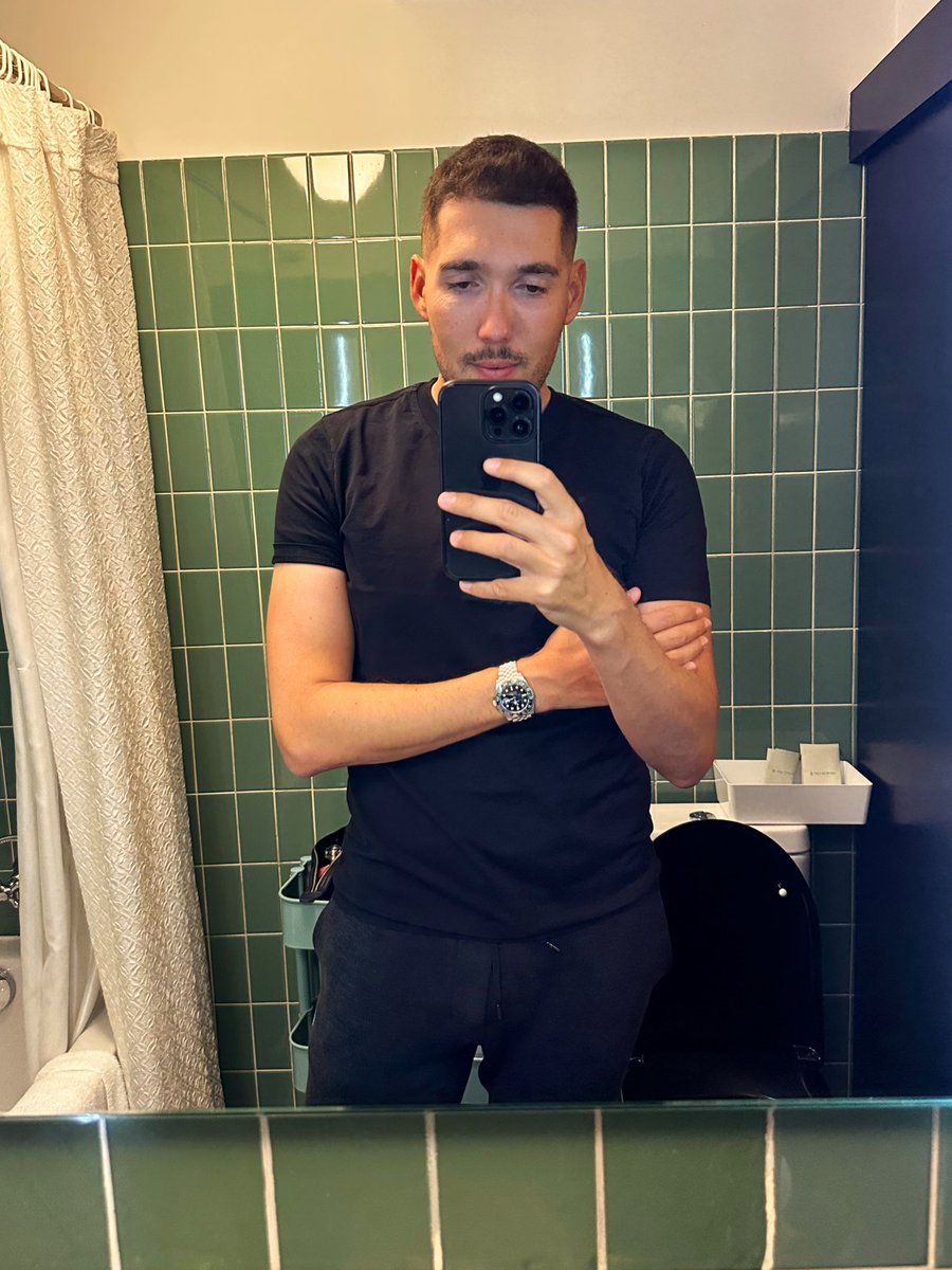 ๐๐ฟ๐ฒ๐ป๐ฐ๐ต ๐๐น๐ฝ๐ต๐ฎ ๐๐๐น๐น tweet media