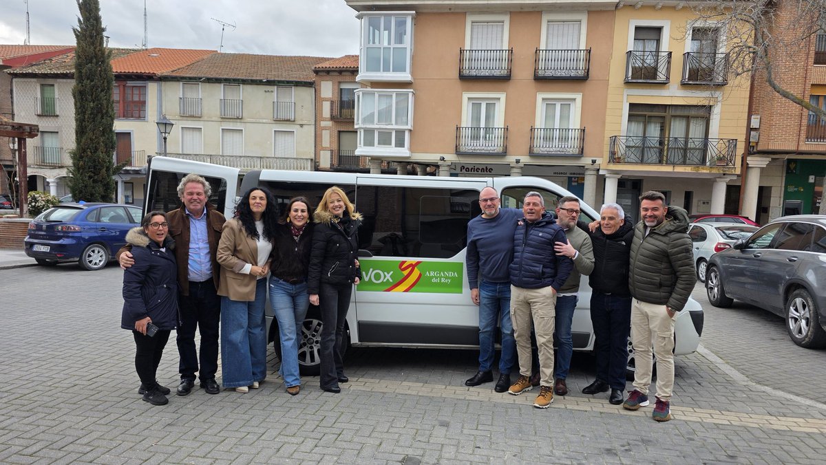pedromajolero73's tweet image. Parada técnica en Olmedo y ya camino de #Valladolid
Por Castilla y León #CyL
Por España
Solo queda VOX
@madrid_vox 
@vox_es 
@CarlosPollan