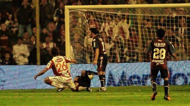 La 10 de Silas tweet media