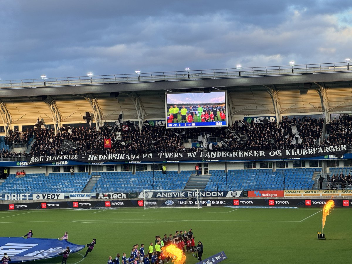 Maria Hagen tweet media