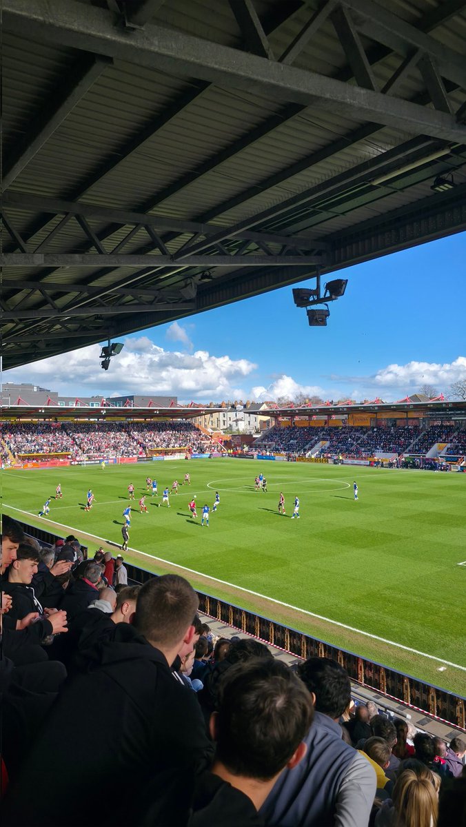 Alex Moore tweet media