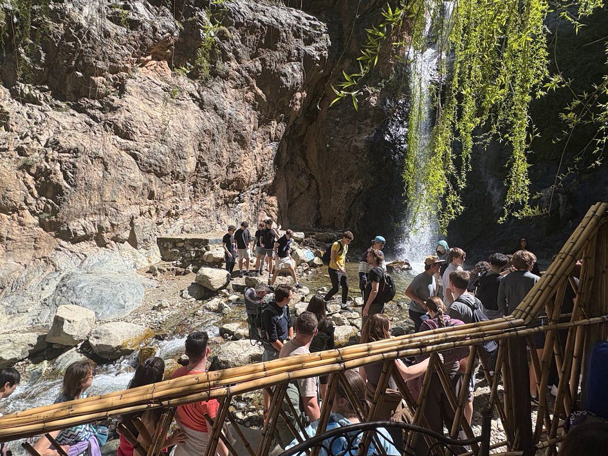 SMCS1852's tweet image. Students on the business studies trip to Europe finished their week exploring the stunning Atlas Mountains outside Marrakesh. They visited a local argan oil cooperative, completed a 1,600-m hike, and explored the historic Medina of Marrakesh. #experientiallearning #teachmeGDK