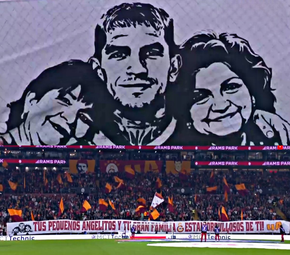 Torreira için açılan pankart 🫂❤️