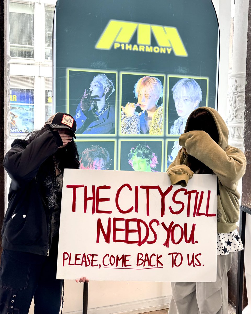 hello82 NYC tweet media