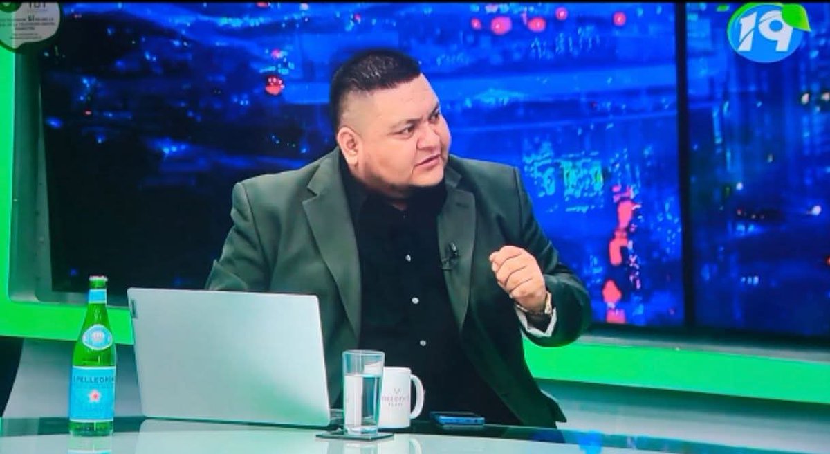 📌Carlos Huezo Entre Líneas 🇸🇻 tweet media