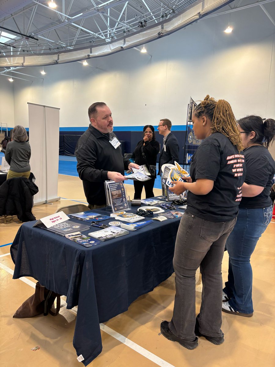 Robin Kelly tweet media