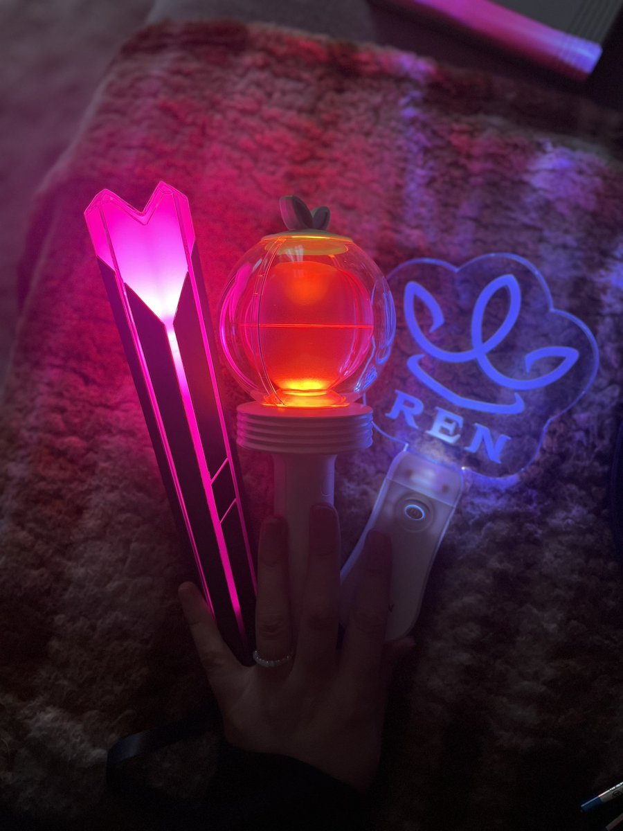 realpeachgrl's tweet photo. 🐢🐶🐯🦊🐰💖
#뉴이스트_데뷔14주년_축하해
#NUEST_14th_ANNIVERSARY https://t.co/8dOgDpLg1e