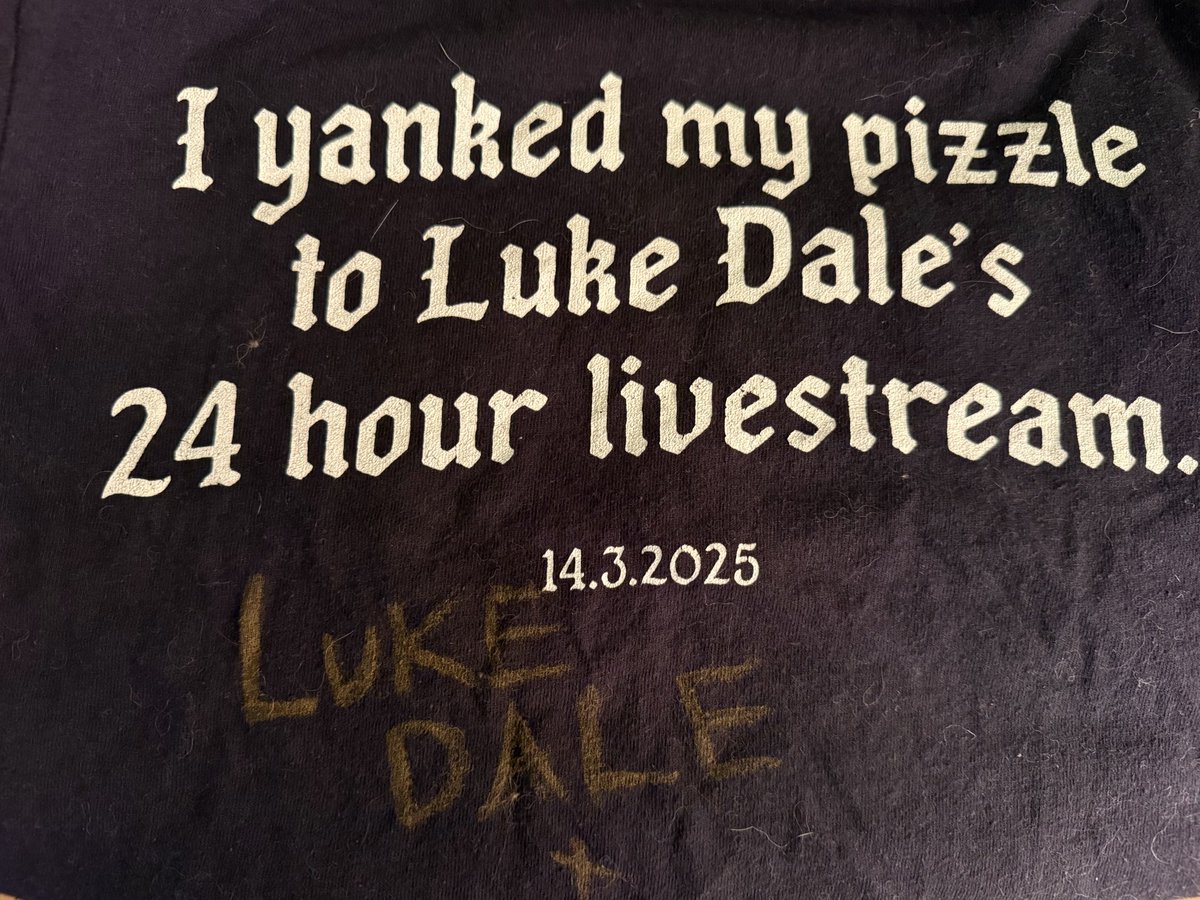 Erin | thePanicSquid on Twitch tweet media