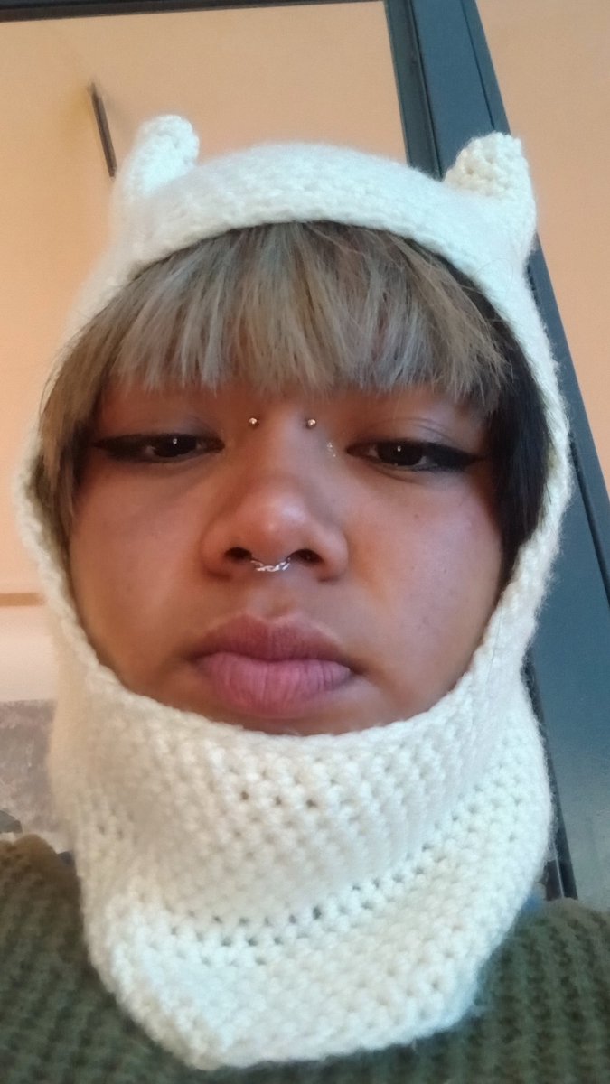 aimunchies's tweet photo. mi mami me tejió un gorro de finn el humano https://t.co/vp5LZnLaUY