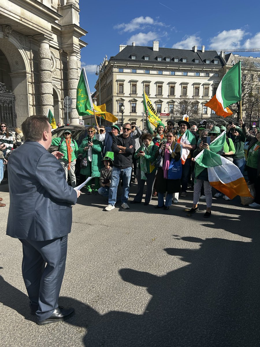 Embassy of Ireland, Vienna tweet media