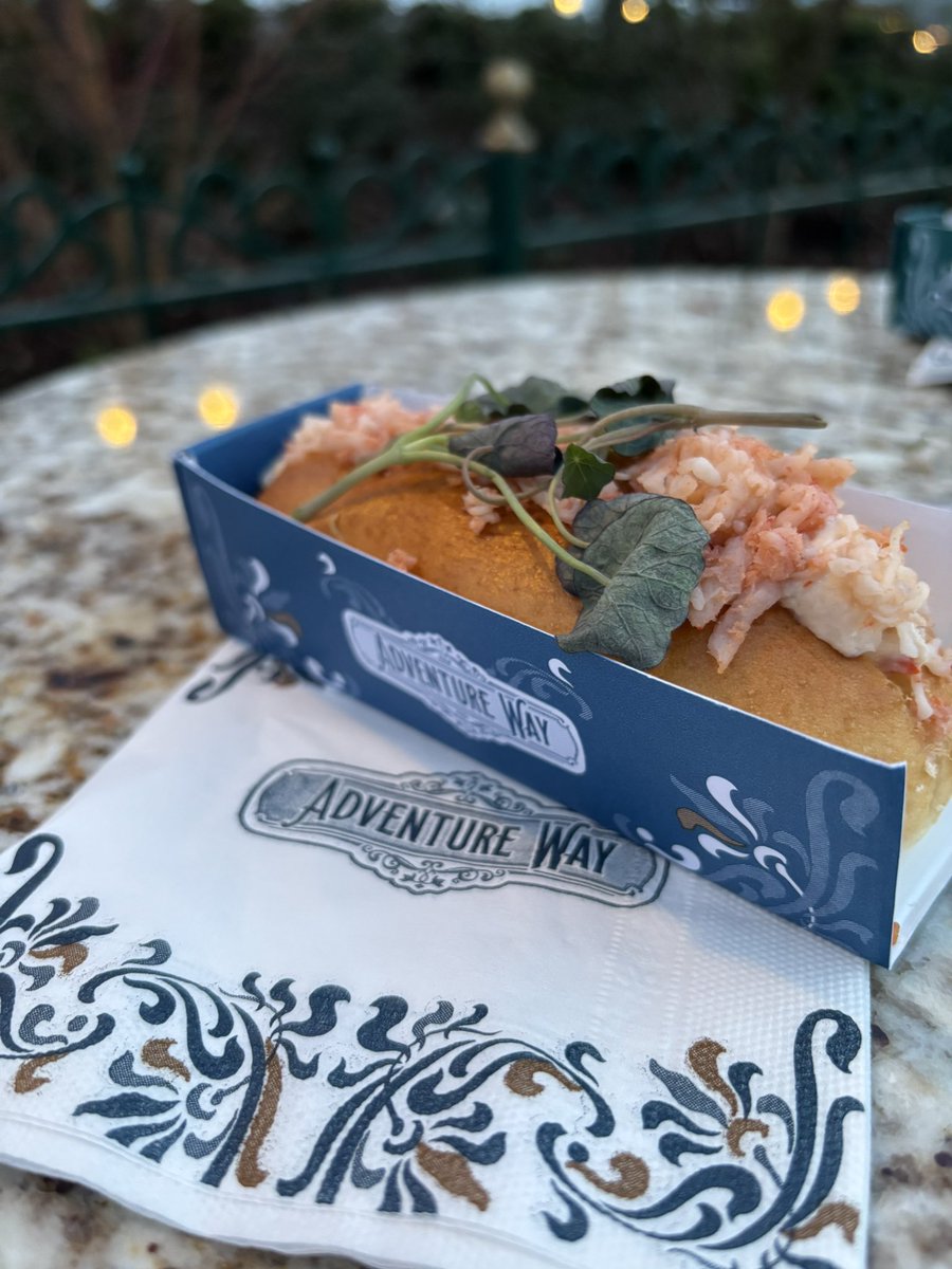 Alcm3ne's tweet photo. Le petit post spécial food à Adventure Way
#adventureway #disneyadventureworld @DisneylandParis https://t.co/aCzKFEvT7I