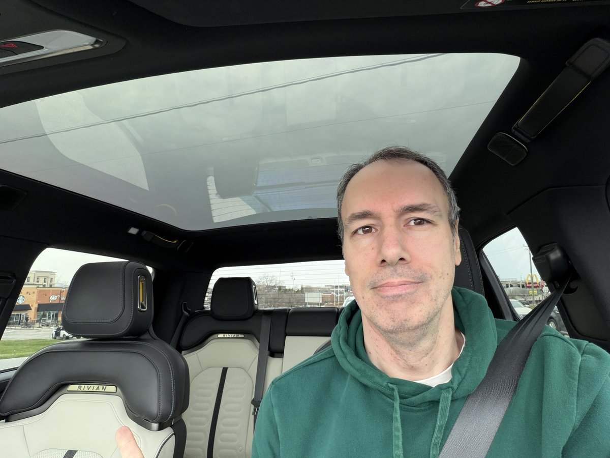 Chris Hilbert tweet media