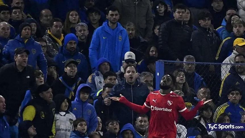 Esta fue la última vez que fui realmente feliz...

Quiero volver a ese partido, completamente derrotado pensando que Tapia nos iba a robar de la forma más alevosa posible, el golazo de Angulo, mi grito de gol que se escucho hasta la casa de mi hermana y tener esta ilusión...