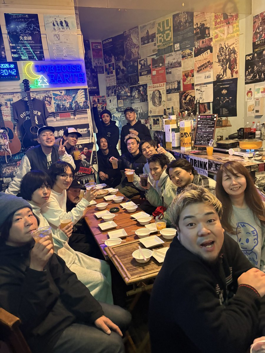 39degrees tweet media