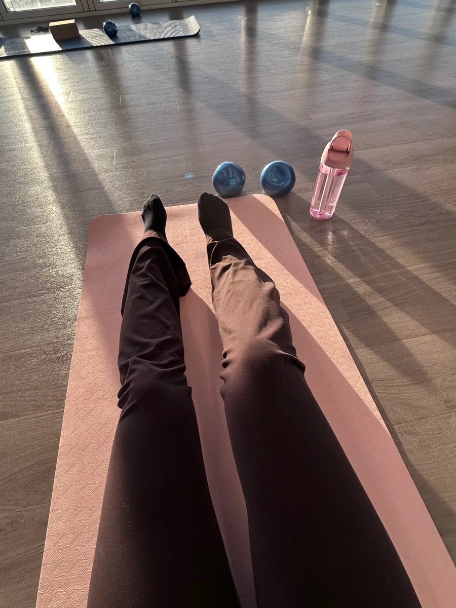 Yuniealt's tweet image. Killed it at #pilates