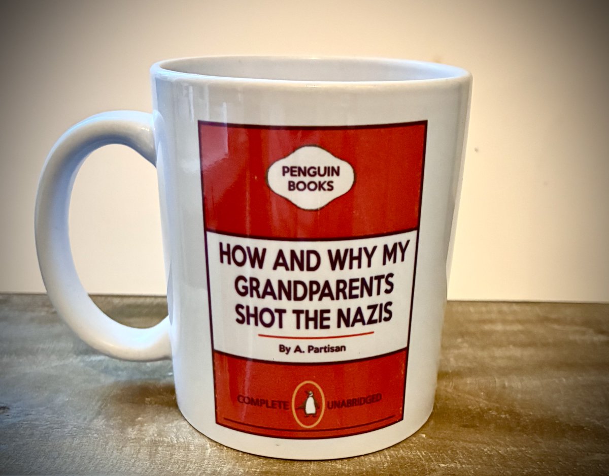 TUFAC4's tweet photo. If #Everton win at #Arsenal, one lucky person to RT this will win a lovely mug  #ARSEVE https://t.co/WkjZ6N61ll