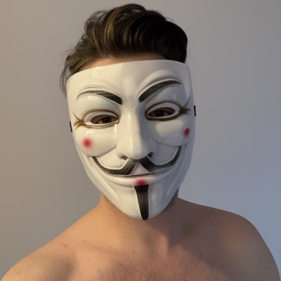 darkeclips44's tweet photo. #NouvellePhotoDeProfil https://t.co/9fZdbjtTGK
