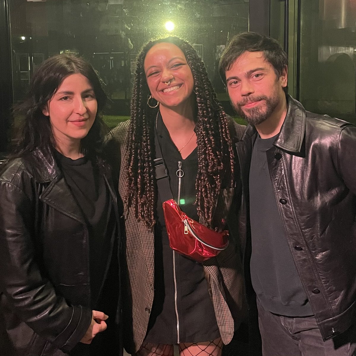 claro0x's tweet photo. just lilly wood and the prick et moi ….
bises https://t.co/Er84bokeiq