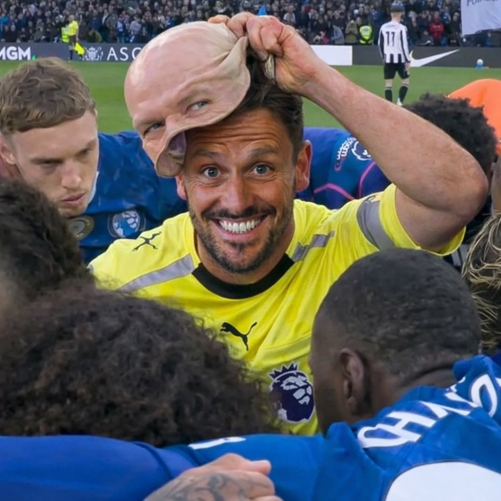 And they wondered how we knew their plan. Job done Agent Mad Dog #nufc