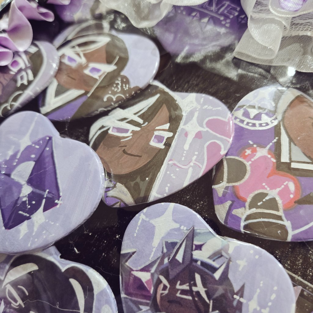 Raelynn | 🦇 tweet media