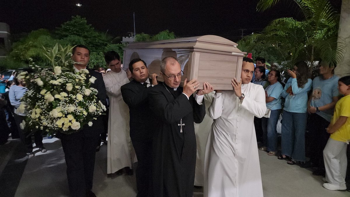 Tradicion y Acción Ecuador tweet media