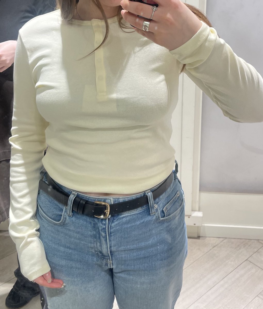 суфія🐜 tweet media