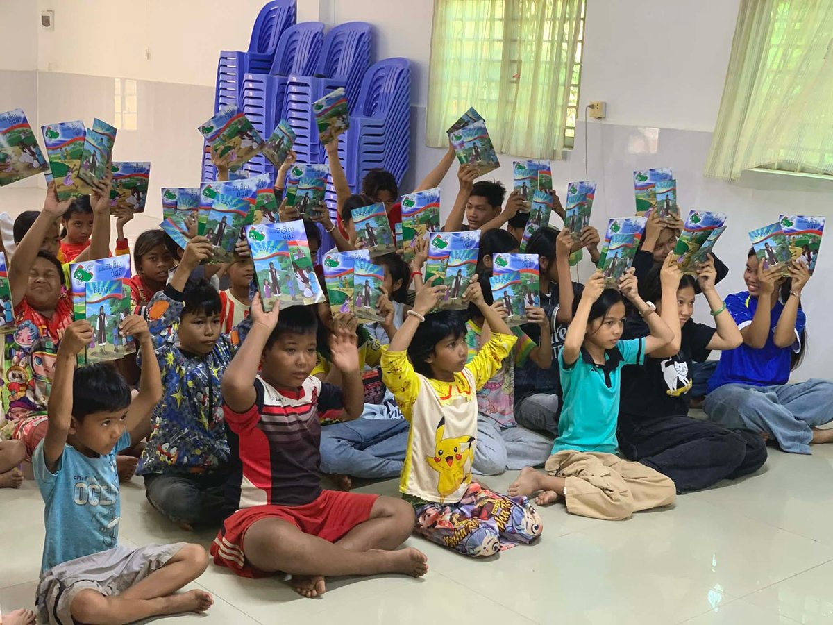 Operation Christmas Child tweet media