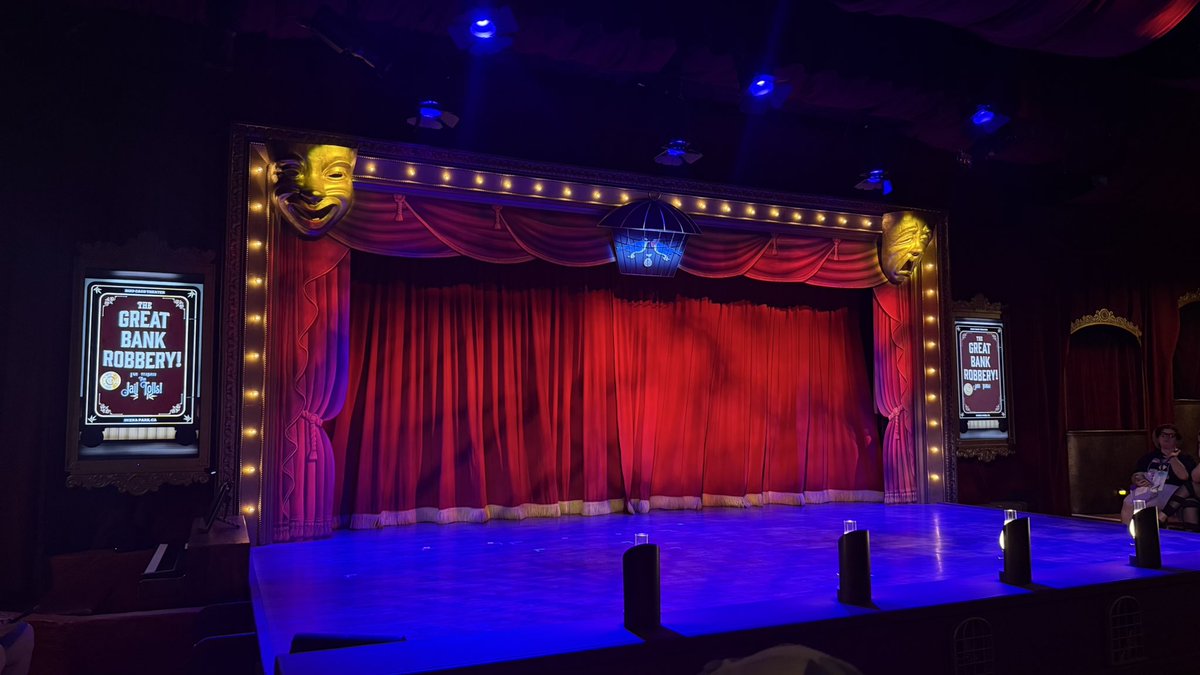 Exploring Attractions 🎢 tweet media