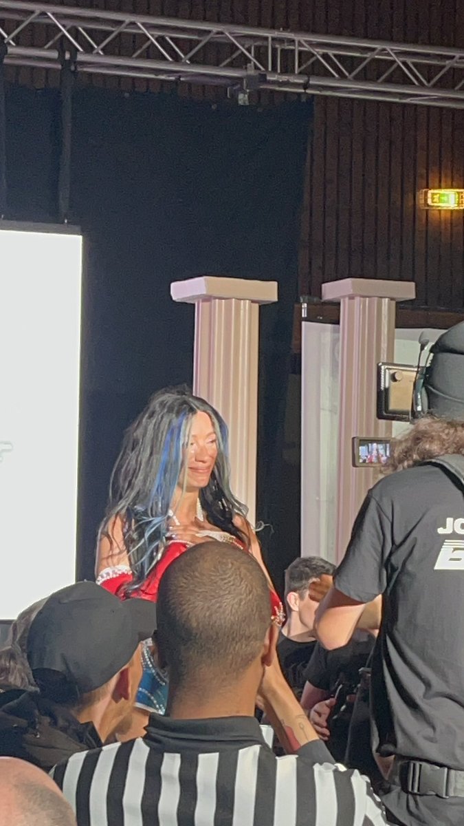 helloworld #RinaWhiteBelt tweet media