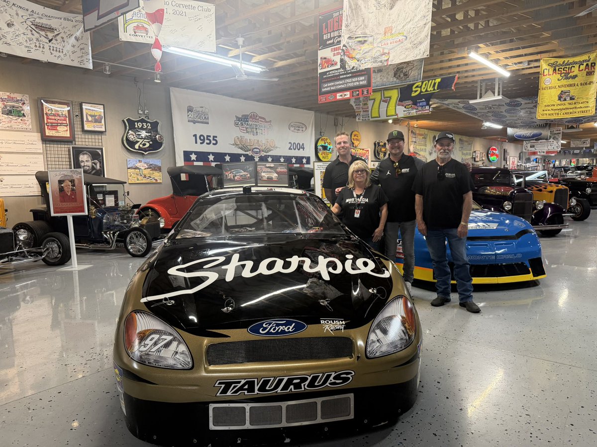 Kurt Busch tweet media