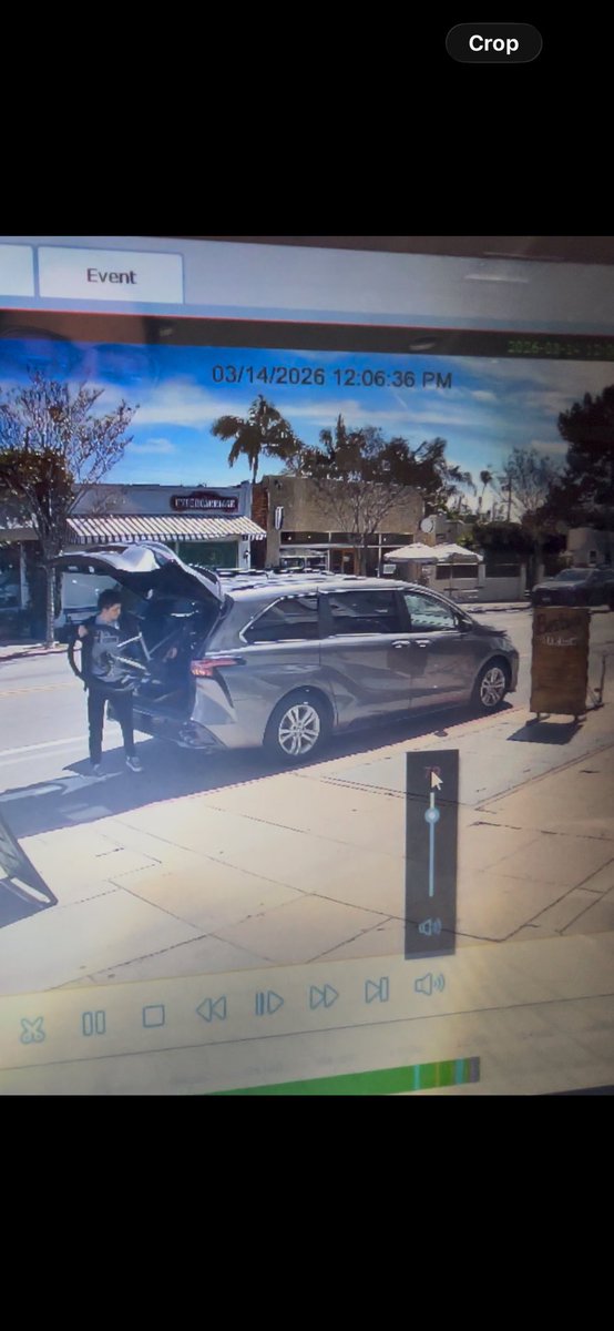 presley_co's tweet photo. It’s a beautiful day in the bike lane @ToddGloria @StephenWhitburn @AdamSchaffer15 @ScamDiegoCA #bikelane #hypocrits #entitled #privelaged #rulesfortheenotforme https://t.co/6fc2yvaOfT